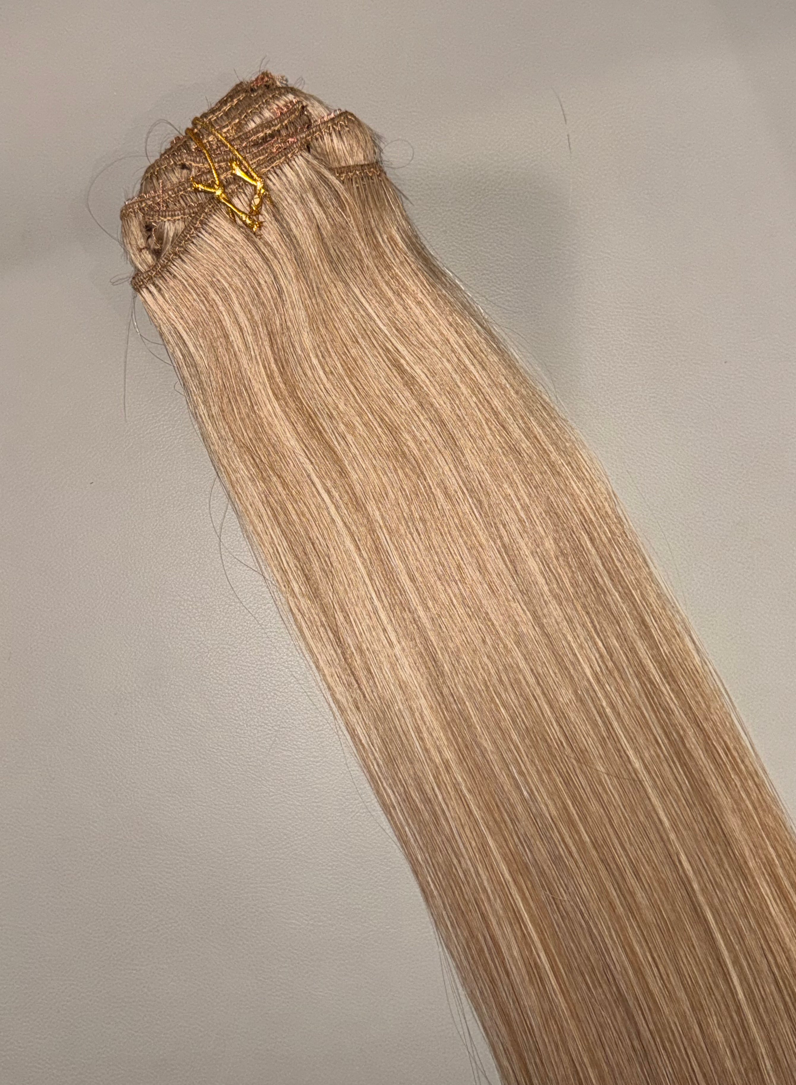 20” CLIP IN HAIR 160G